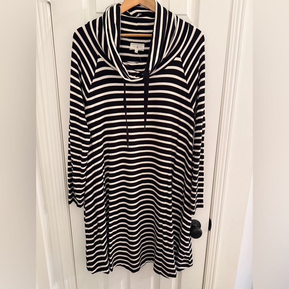 NWT Lou & Grey Dress/Tunic